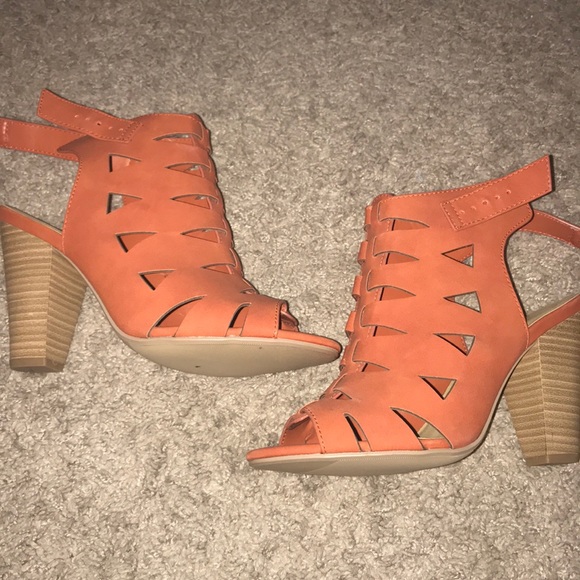 Orange Heels - Picture 1 of 3